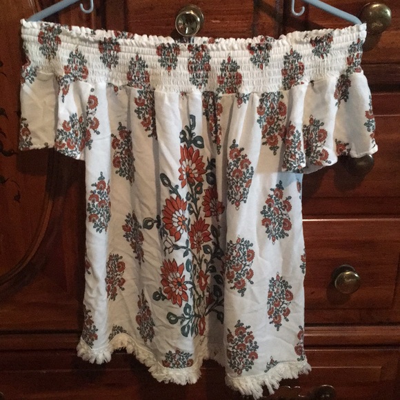 Xhilaration Tops - White top that can be worn off the shoulders